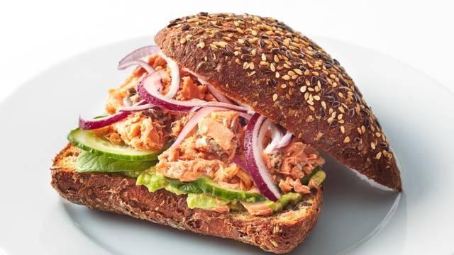 Scorer's salmon sandwich
