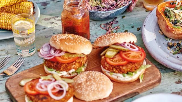 Smoky vegan burgers